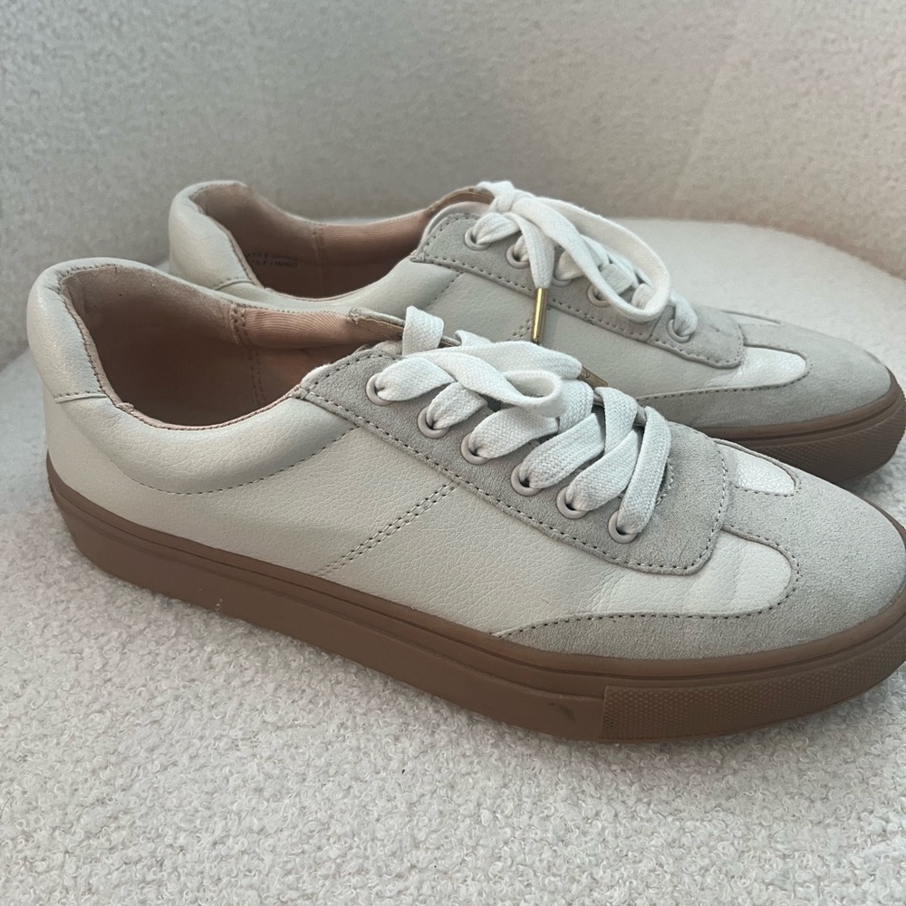 LOFT White and Tan Sneakers